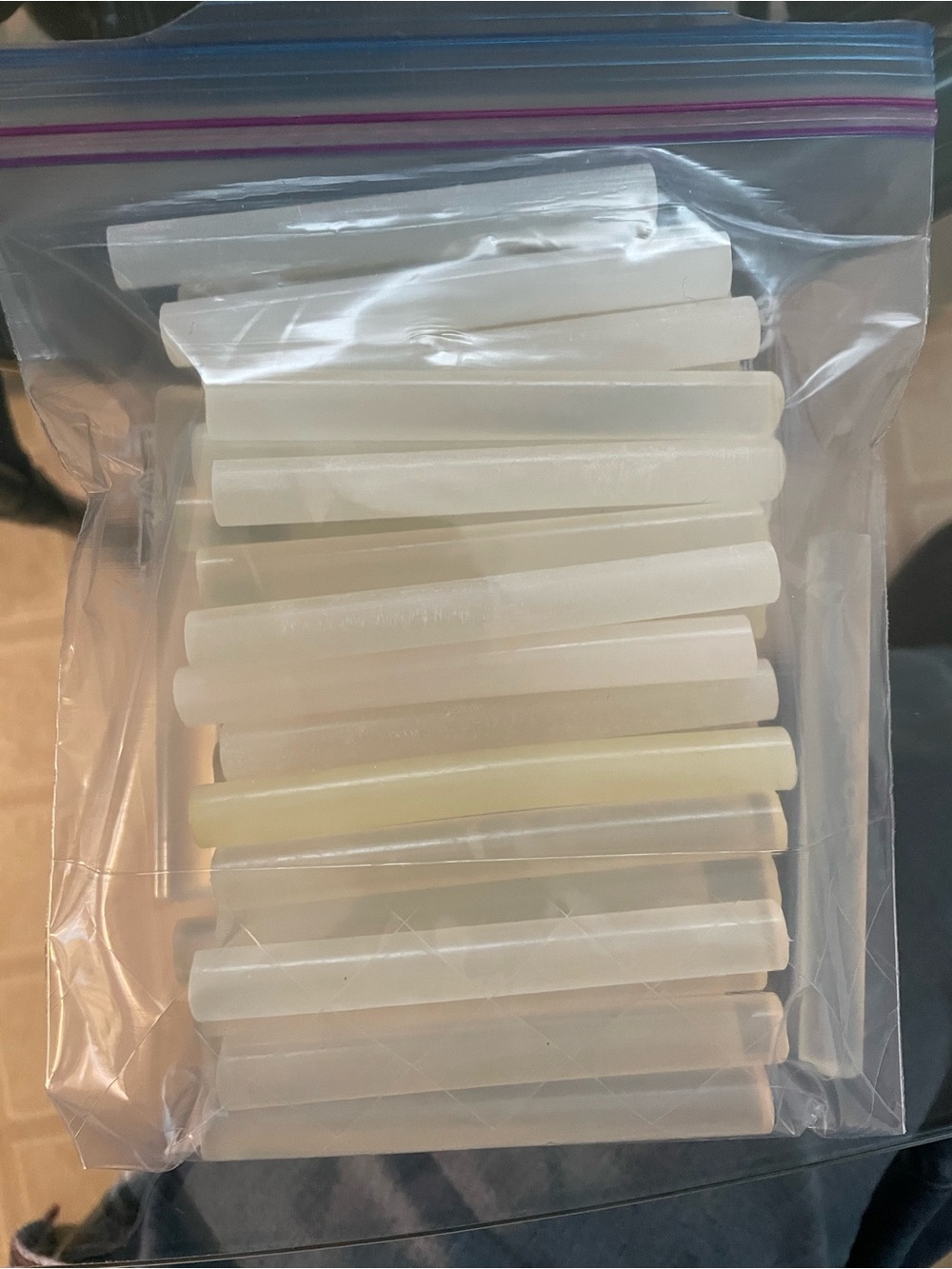 Clear/Translucent Hot Glue Sticks - Pack